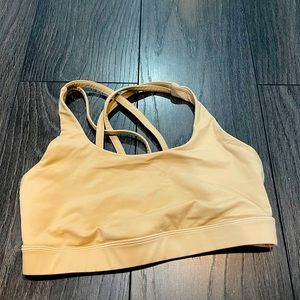 Lululemon sports bra